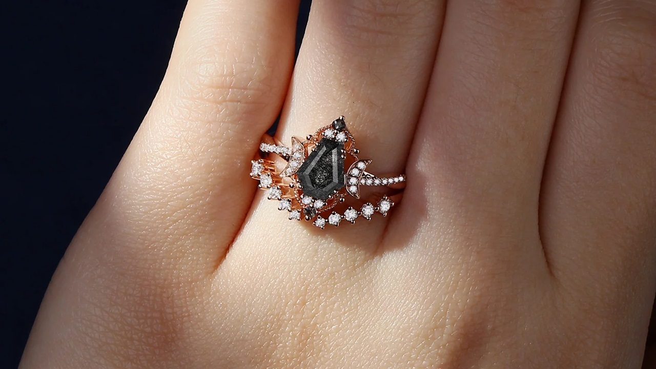 Why Coffin Cut Rings Are Taking the Jewelry World by Storm?